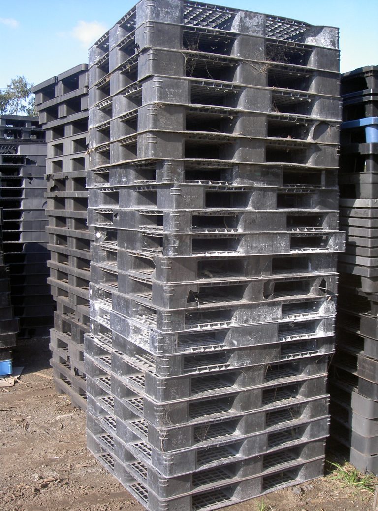 Plastic Pallets 1100 X 110 Solid Smart Recycling 0988